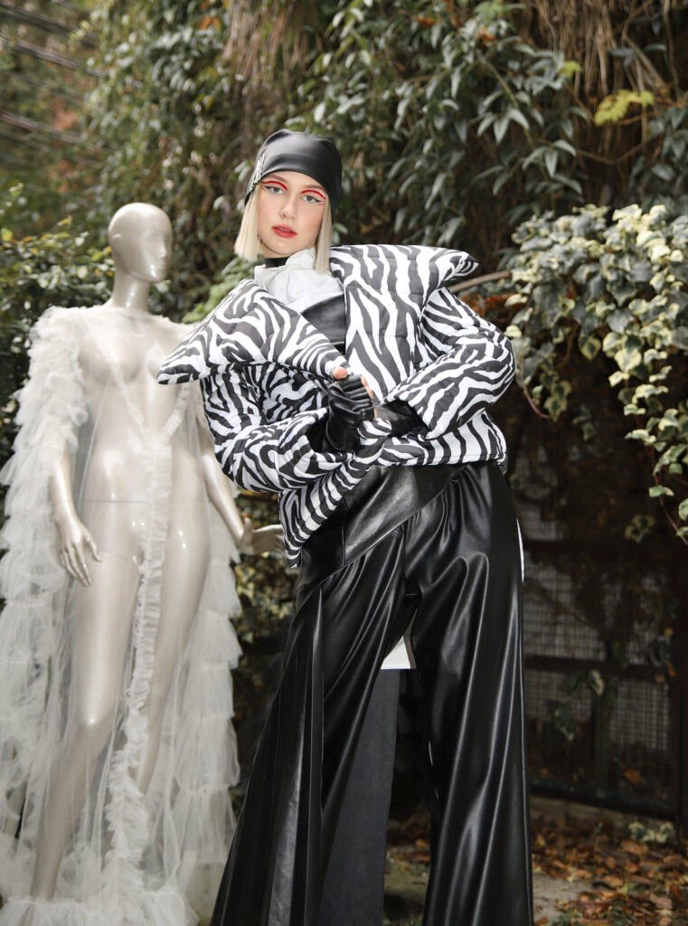 Read more about the article Fashion Mess